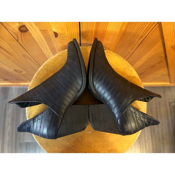 Coconuts by Matisse Dark Blue Pronto Ankle Boots Booties Size 6M - Picture 6 of 8